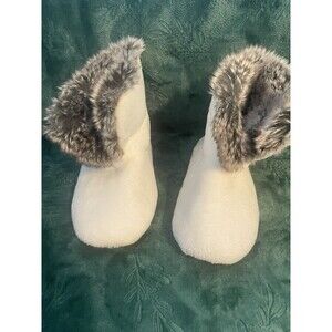 Pottery Barn Kids Boots Slippers Shoes Sherpa Ivory Suede Faux Fur Small